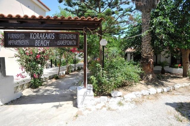 Apartments Korakakis Beach Finikounta Exterior photo